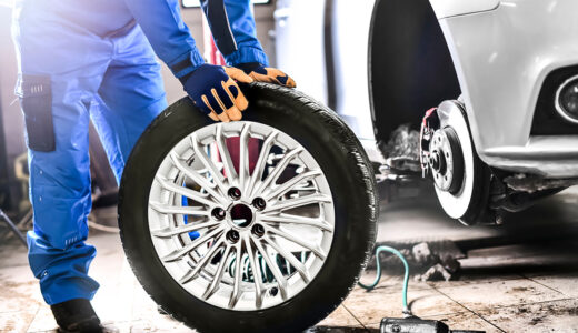 タイヤのみとホイールセットはどっちがお得？費用や寿命のデメリットを徹底比較