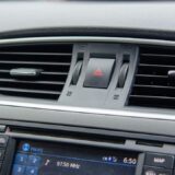 エアコンなしの車内を涼しく過ごす方法！熱気を逃がす対策とおすすめ冷感グッズ