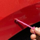 車の傷にタッチペンを塗るとバレる？目立たせない補修方法と査定への影響